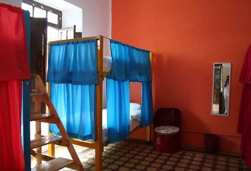 پانسیون Sukha Hostel San Luis