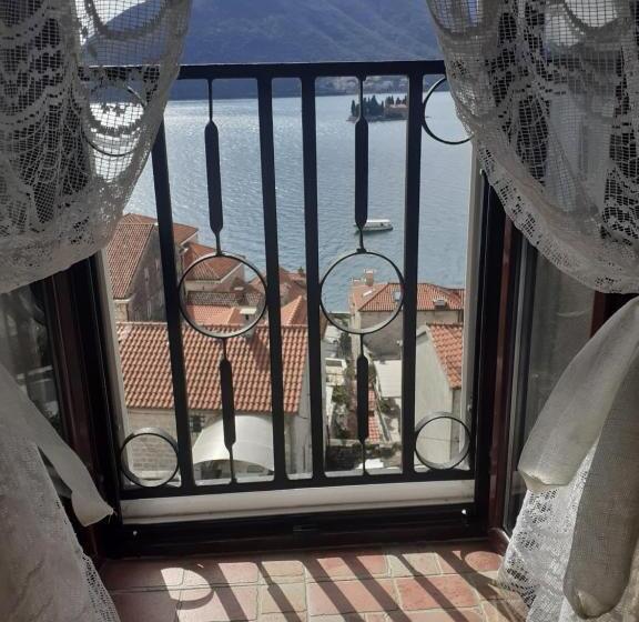 پانسیون Bellavistazmukic Guesthouse