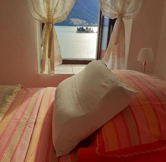 پانسیون Bellavistazmukic Guesthouse