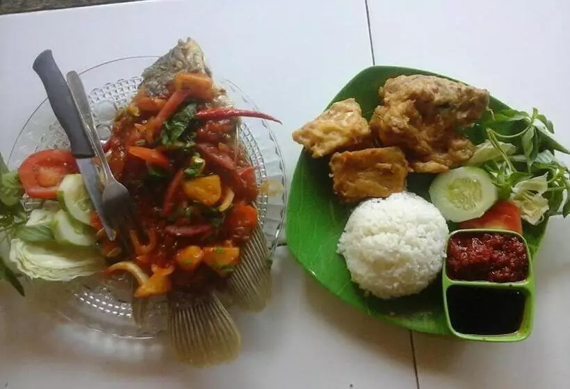 Majatalo Fidodido Guesthouse