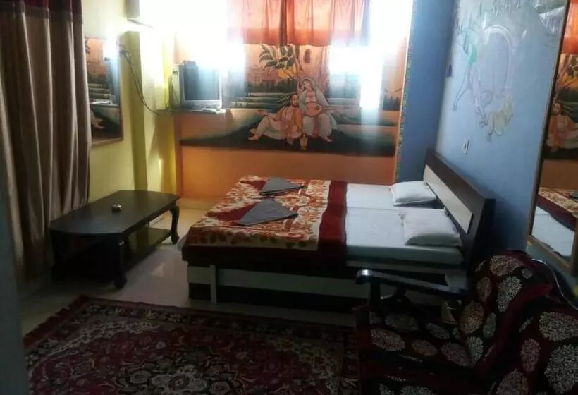 Majatalo Milk Man Guest House