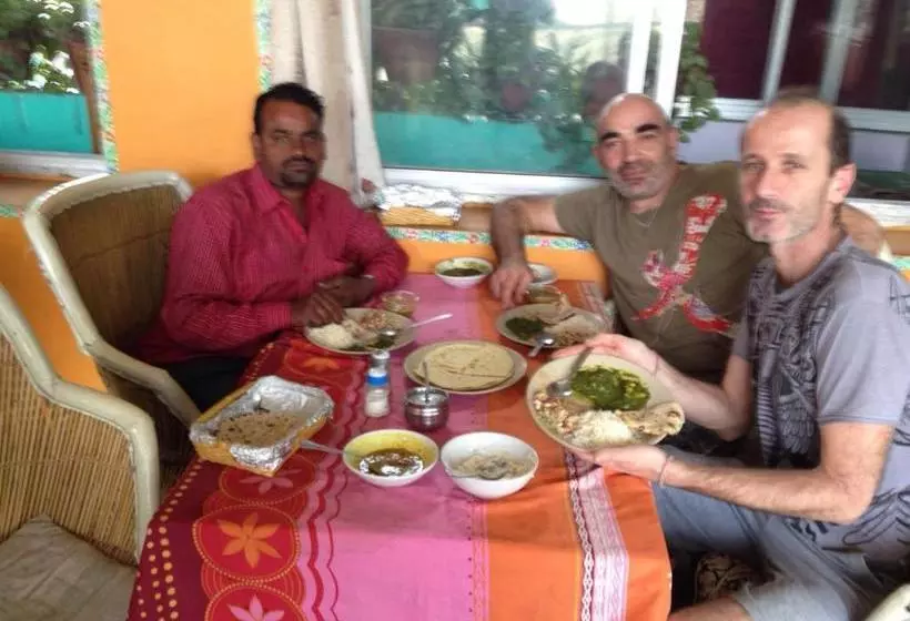 Majatalo Milk Man Guest House