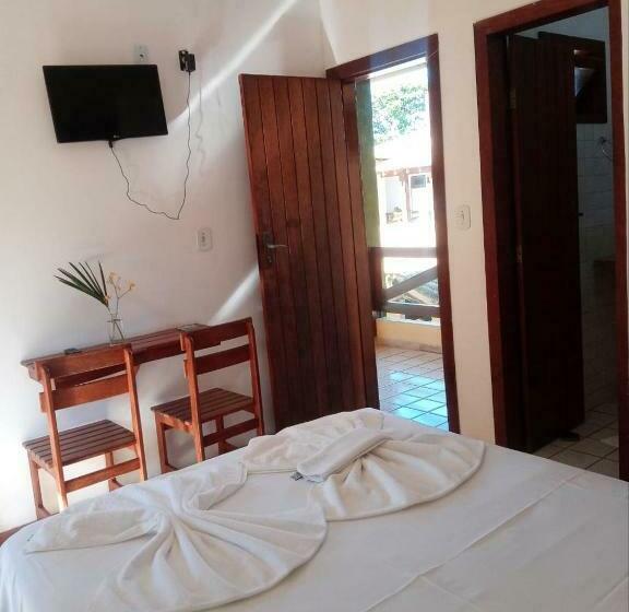 פנסיון Pousada Clara