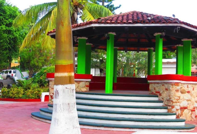 ユースホステル La Cruz Inn