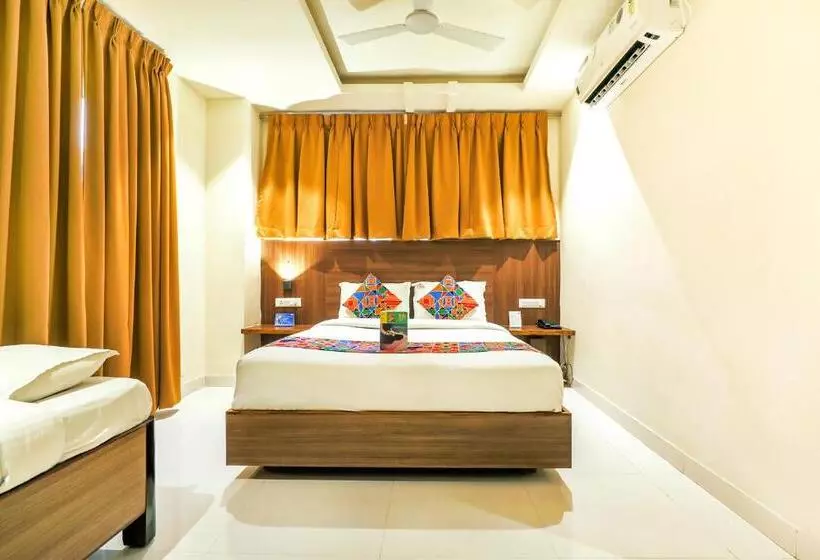 Fabhotel Rr Grand Next To Trendset Mall
