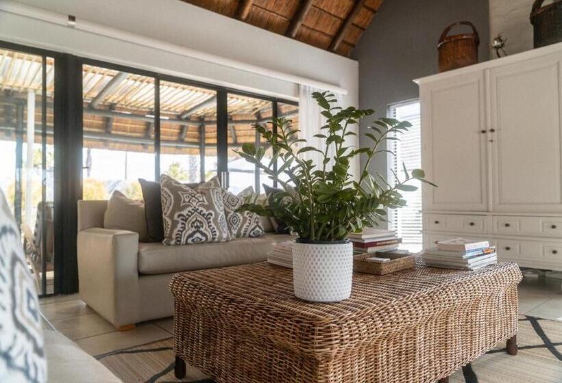 بنسيون Canal Guest House