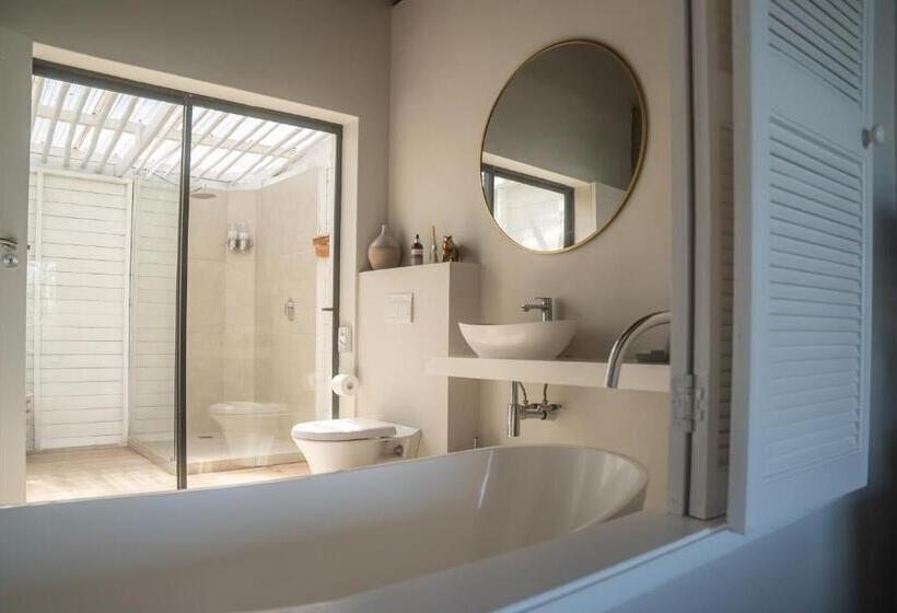 بنسيون Canal Guest House