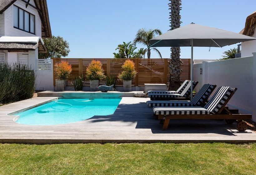 بنسيون Canal Guest House