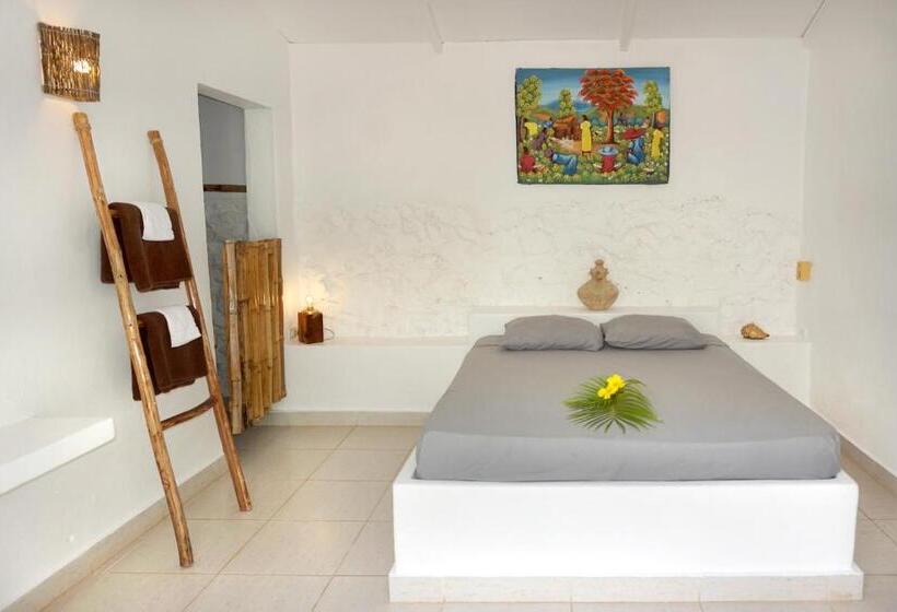 پانسیون Le Bdm Playita