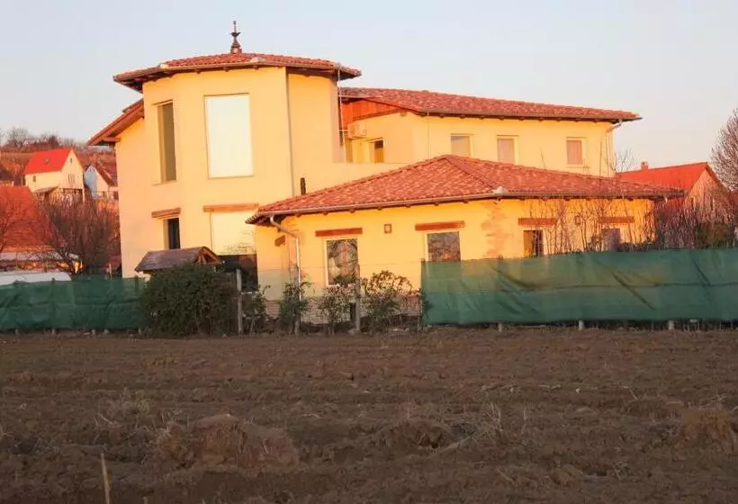 Majatalo Szép Kert Vendégház