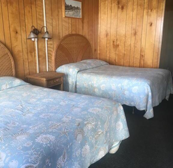 فندق على الطريق The Skylark Beach Inn