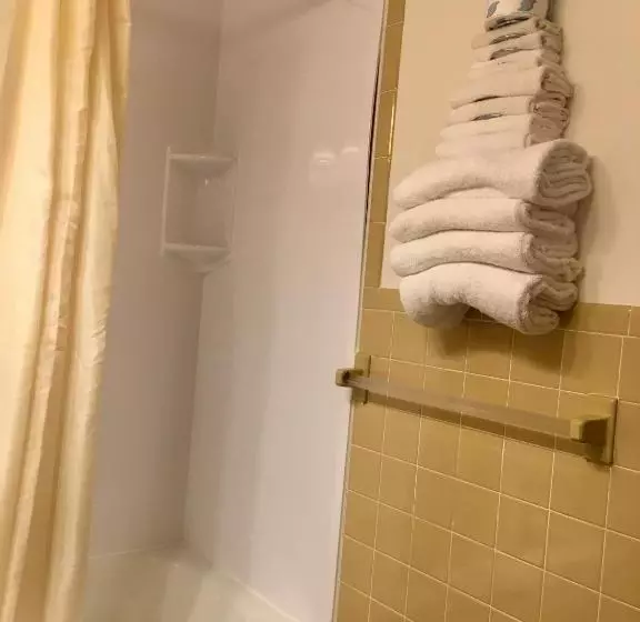 モーテル The Skylark Beach Inn