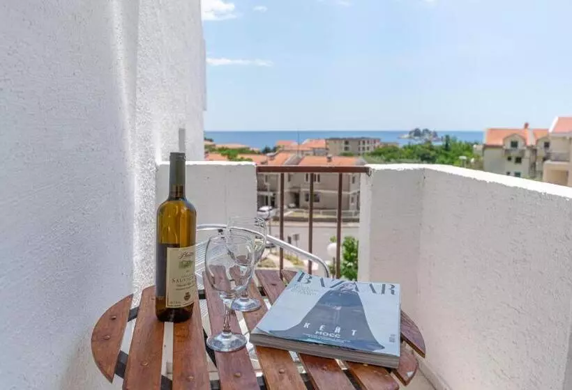 پانسیون Apartments Vjera Petrovac
