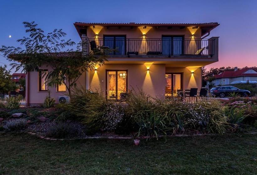 ペンション Azur Villa