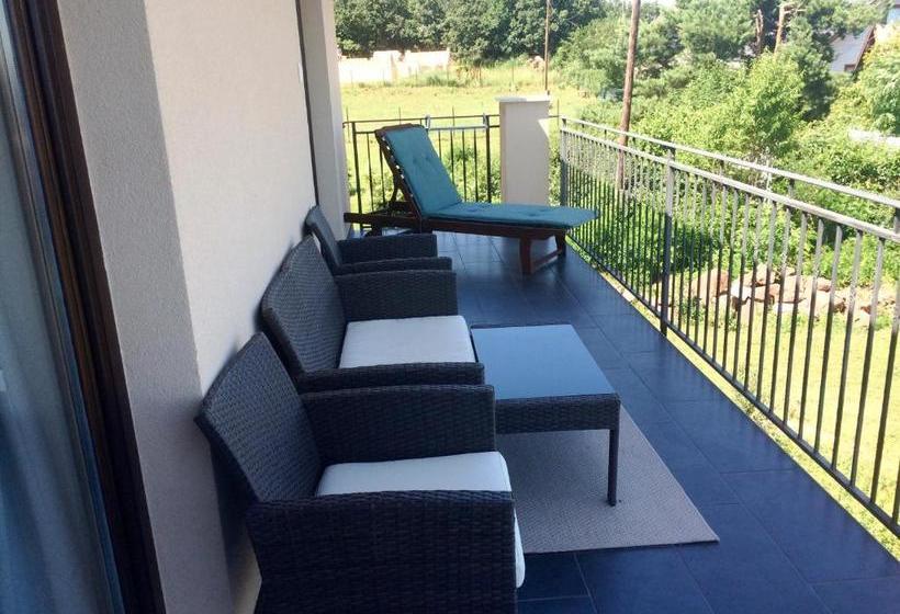 ペンション Azur Villa