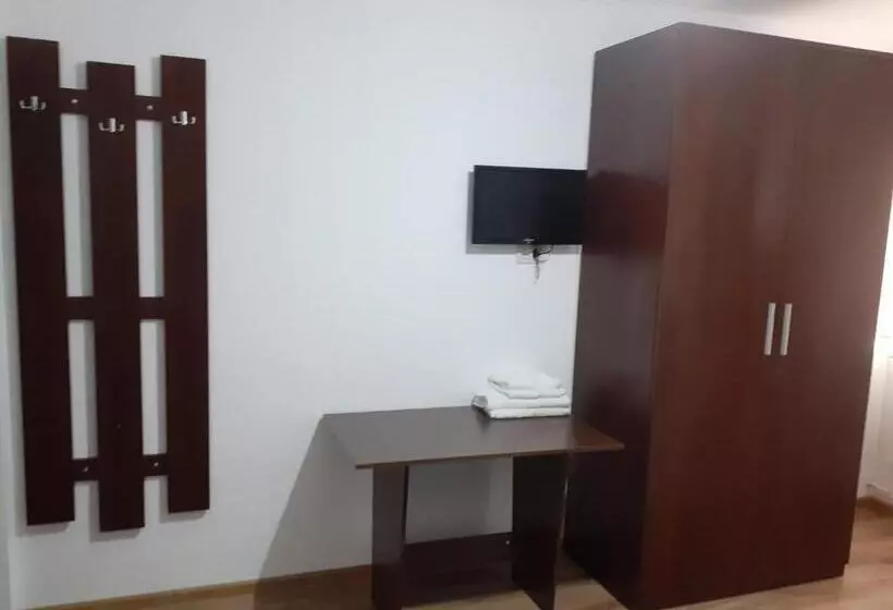 ペンション Kociu's House
