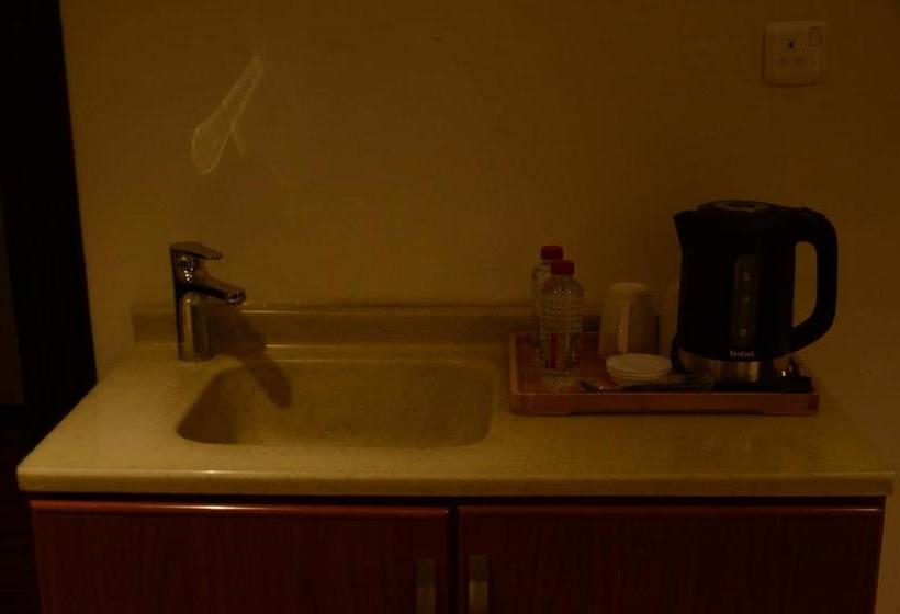 منازل الشمال للشقق المخدومة Manazel Al Shamal Serviced Apartments