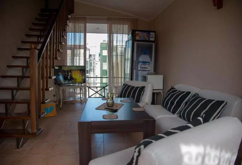 پانسیون Cozy Guest House In Old Batumi