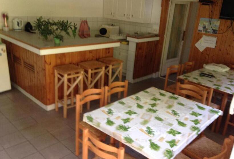 Пансион ádám Vendégház 2