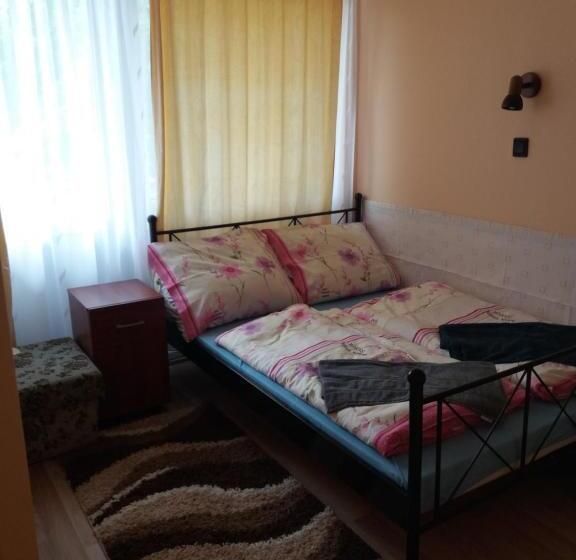 Пансион ádám Vendégház 2