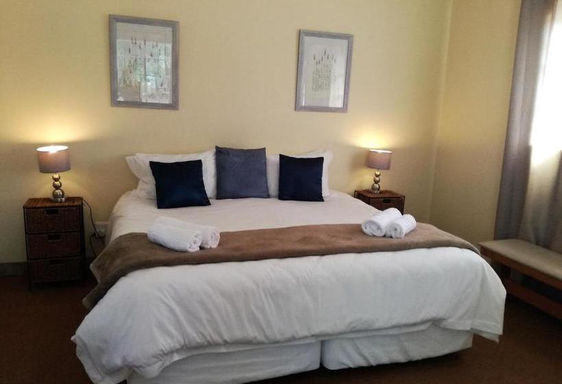 פנסיון Sani Window B&b And Self Catering