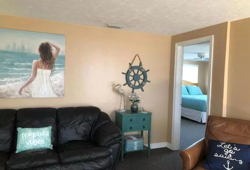 The Surf Beach Motel