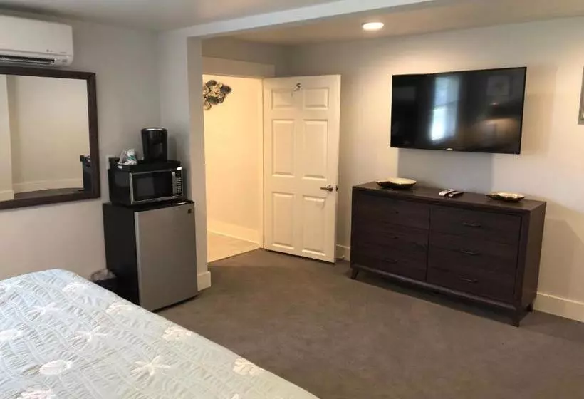 The Surf Beach Motel