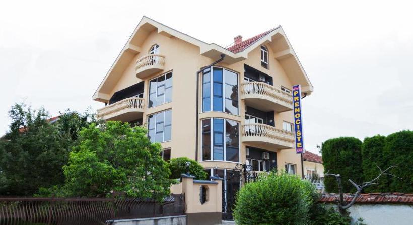 پانسیون Prenoćište Kovač