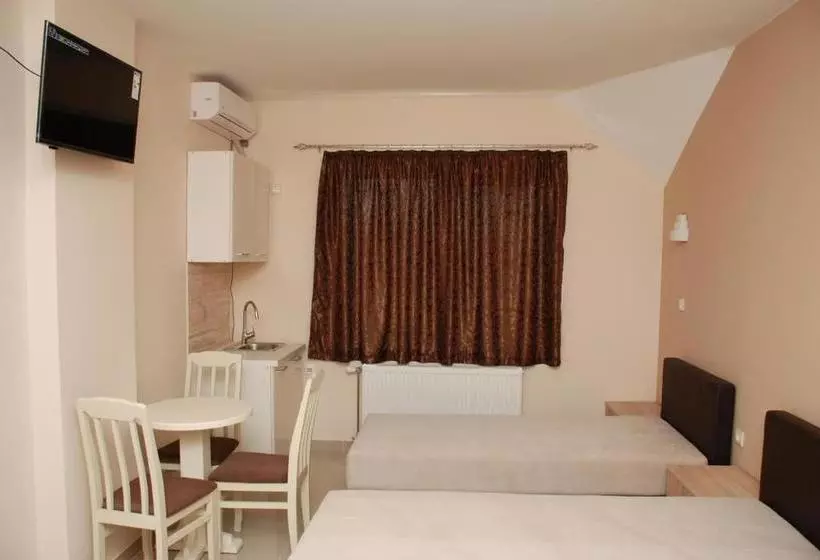 پانسیون Prenoćište Kovač