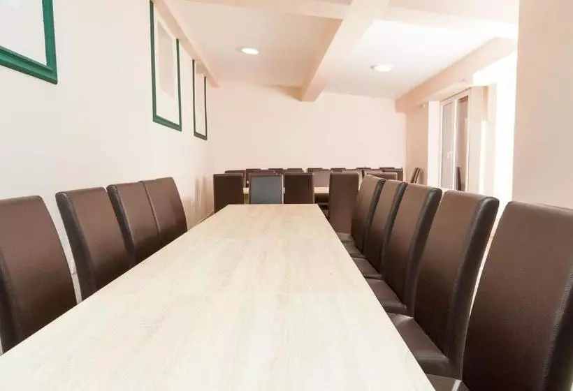 پانسیون Prenoćište Kovač