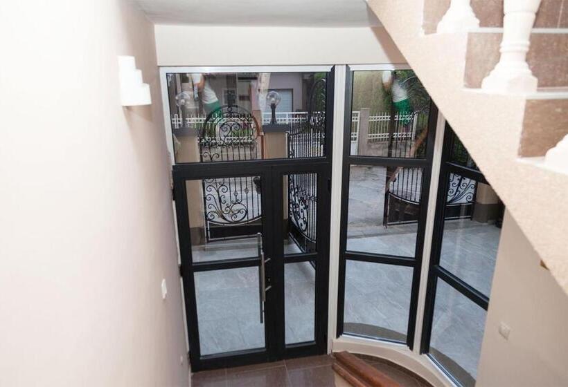 پانسیون Prenoćište Kovač