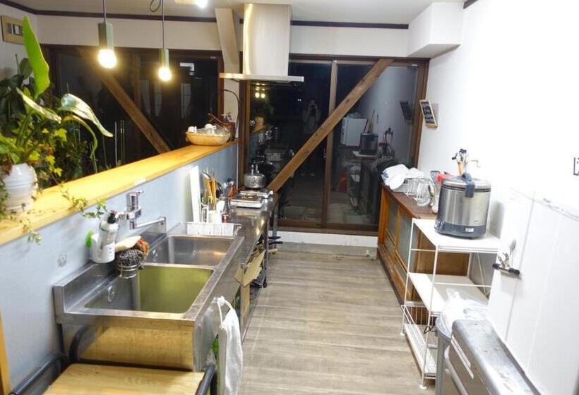 פנסיון Guest House Hamadaen