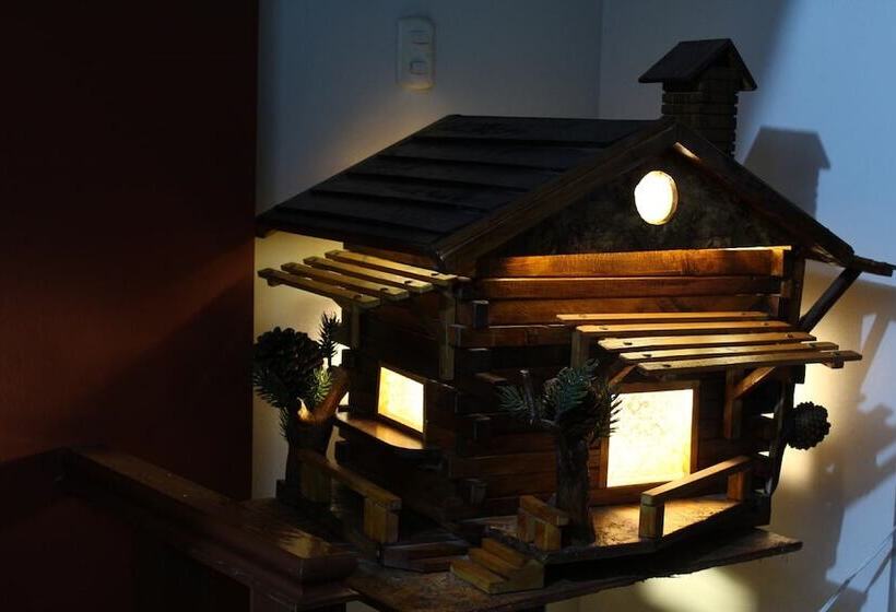 بنسيون Kame House Hostel