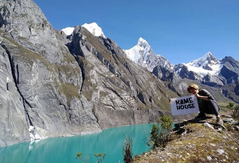 بنسيون Kame House Hostel