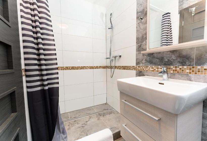 Majatalo Penzion Terasa Cibulka