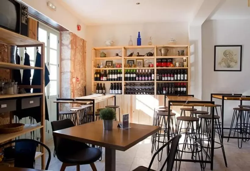 Retkeilymaja Shongas Inn