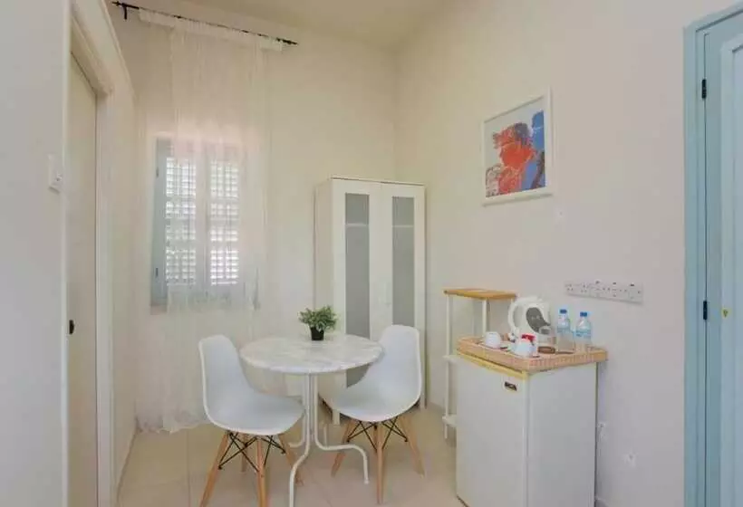 Retkeilymaja Shongas Inn