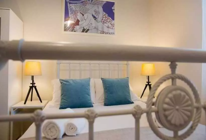 Retkeilymaja Shongas Inn