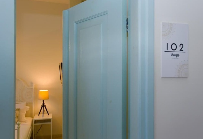 ユースホステル Shongas Inn