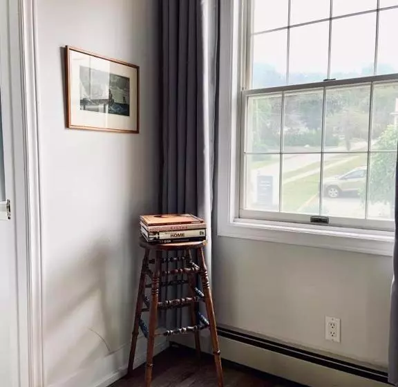 Retkeilymaja South Landing Inn