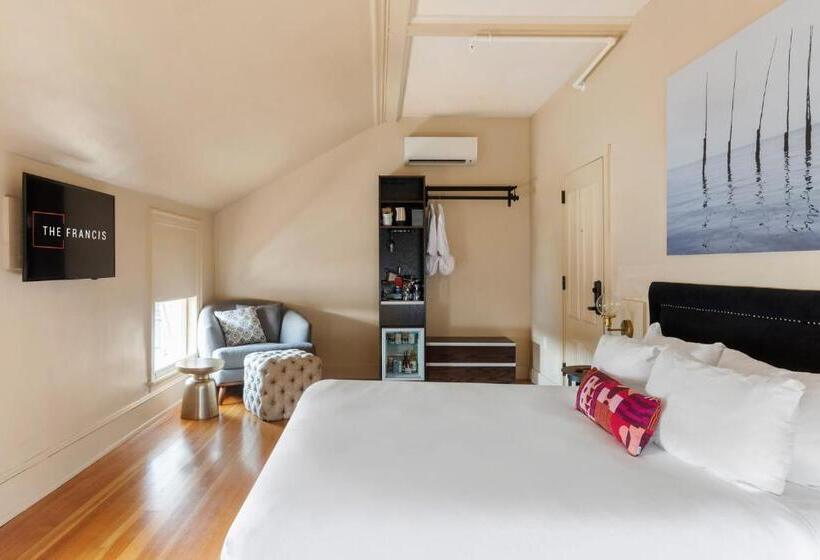 בית מלון כפרי The Francis