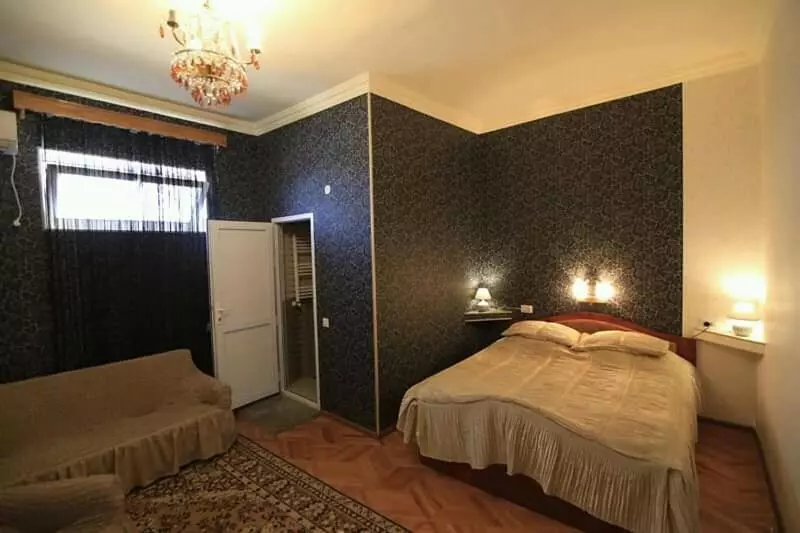 پانسیون Guesthouse Raisa