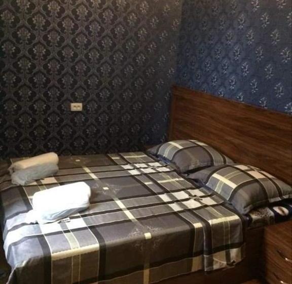 پانسیون Guesthouse Raisa