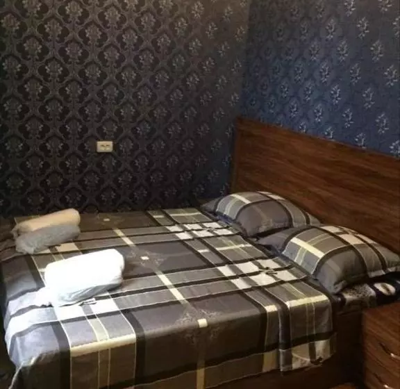 پانسیون Guesthouse Raisa