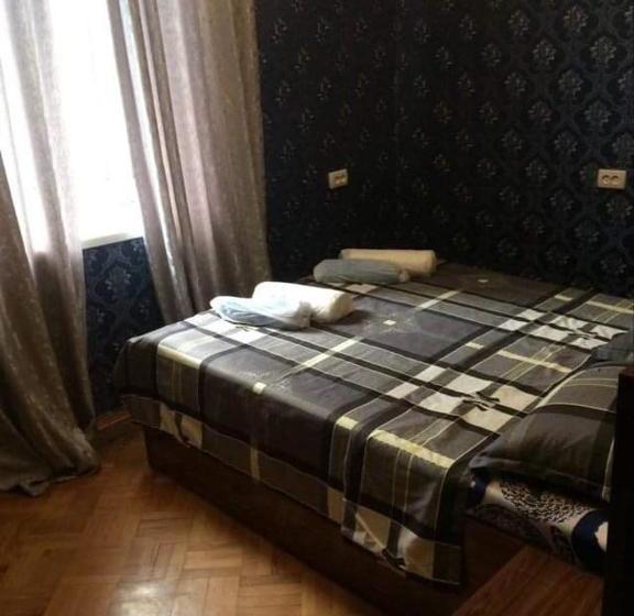 پانسیون Guesthouse Raisa