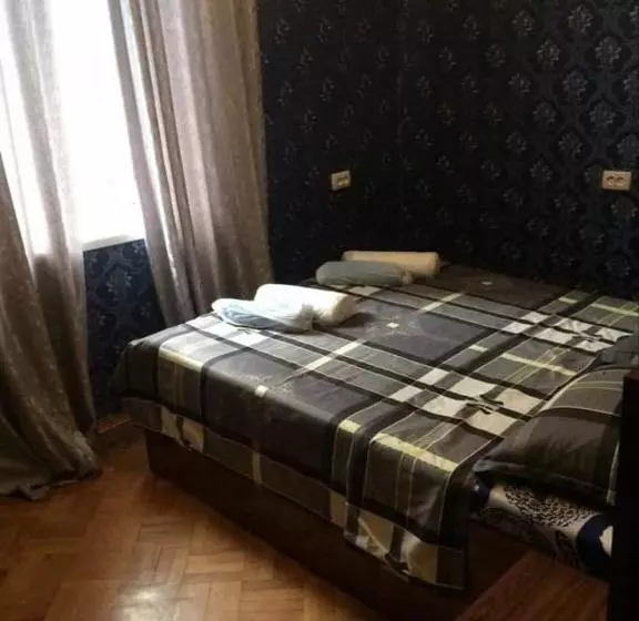 پانسیون Guesthouse Raisa