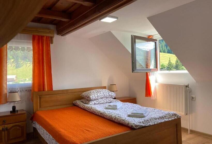 Pensiunea Turistică Tihuța