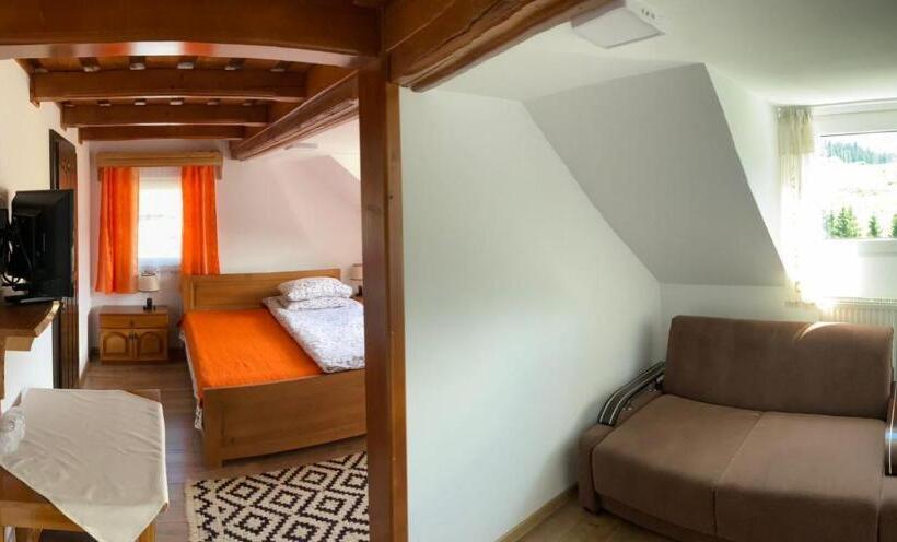 Pensiunea Turistică Tihuța