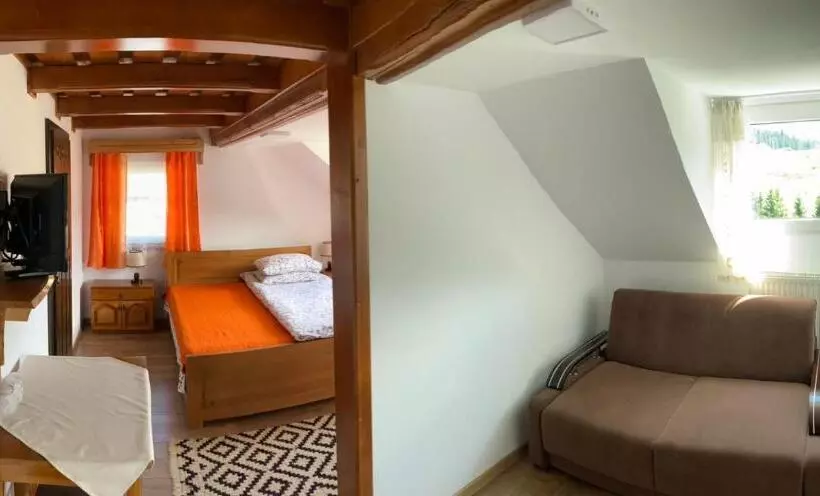 Pensiunea Turistică Tihuța