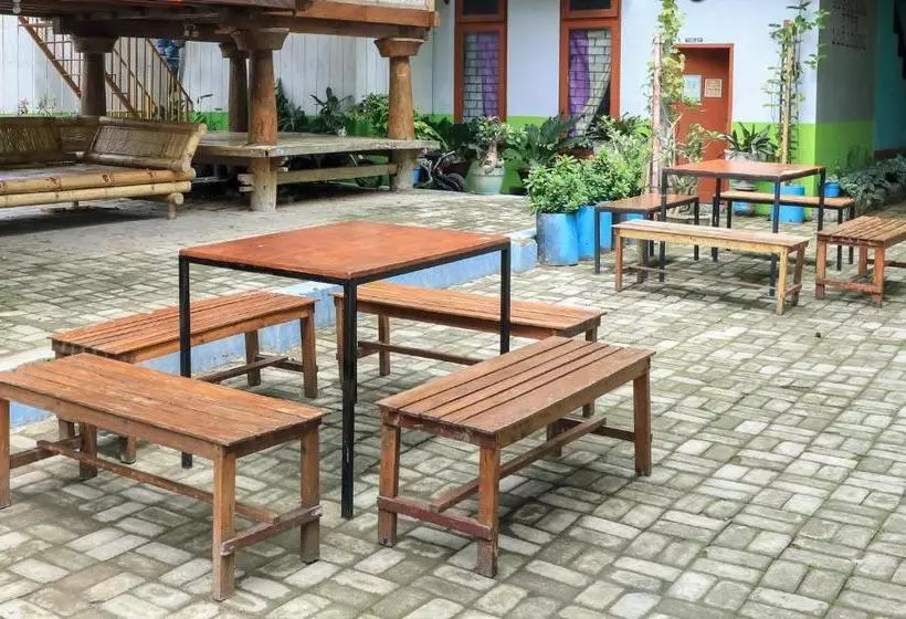 ペンション Guest House Rumah Lombok Syariah